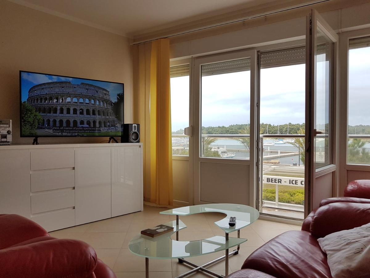 Apartment Dubravka Near The Sandy Beach 梅杜林 外观 照片