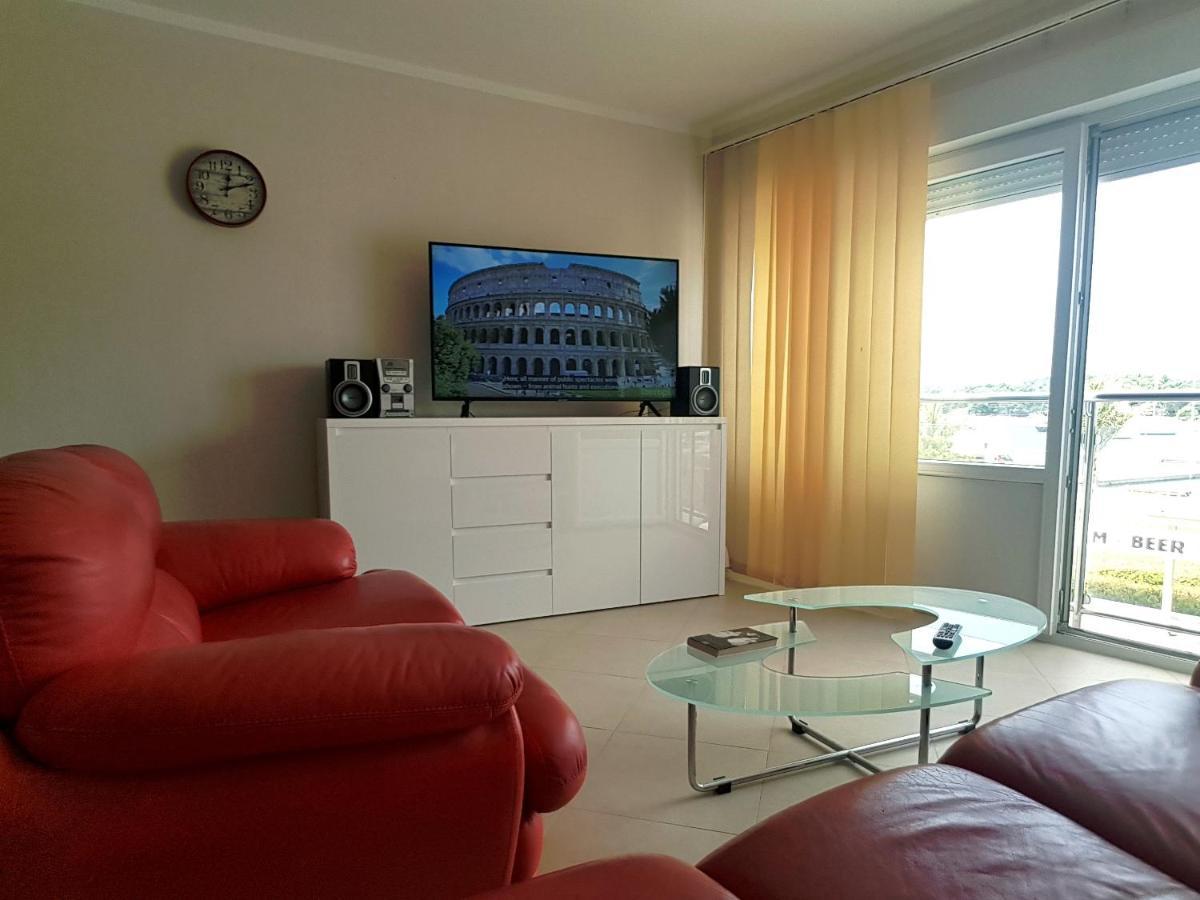 Apartment Dubravka Near The Sandy Beach 梅杜林 外观 照片
